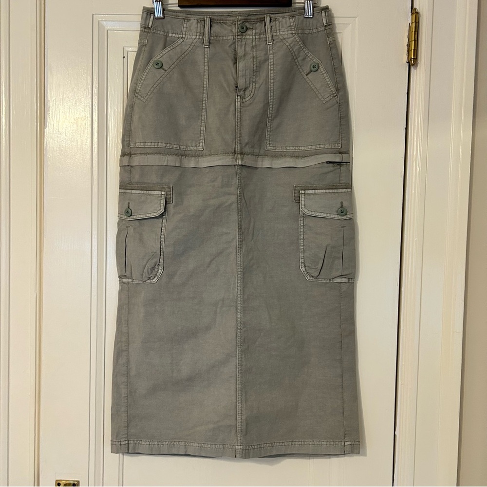 New American Eagle Outfitters Army Green Cargo Skirt (midi and mini versatile) 4
